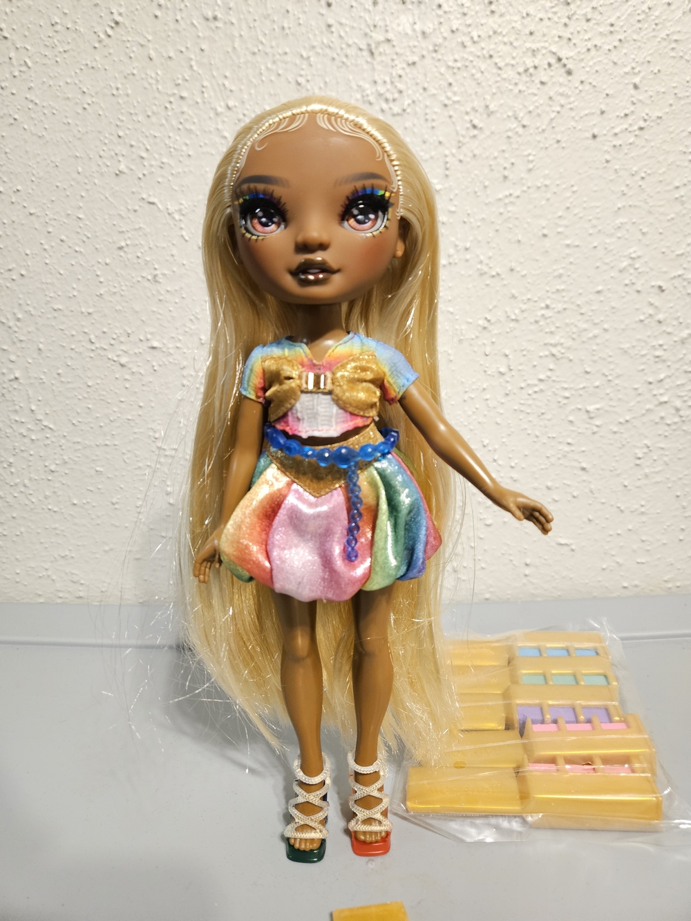Rainbow High Hair Chalk & Style Meline Luxe Doll Rainbow Gold 11" MGA Loose